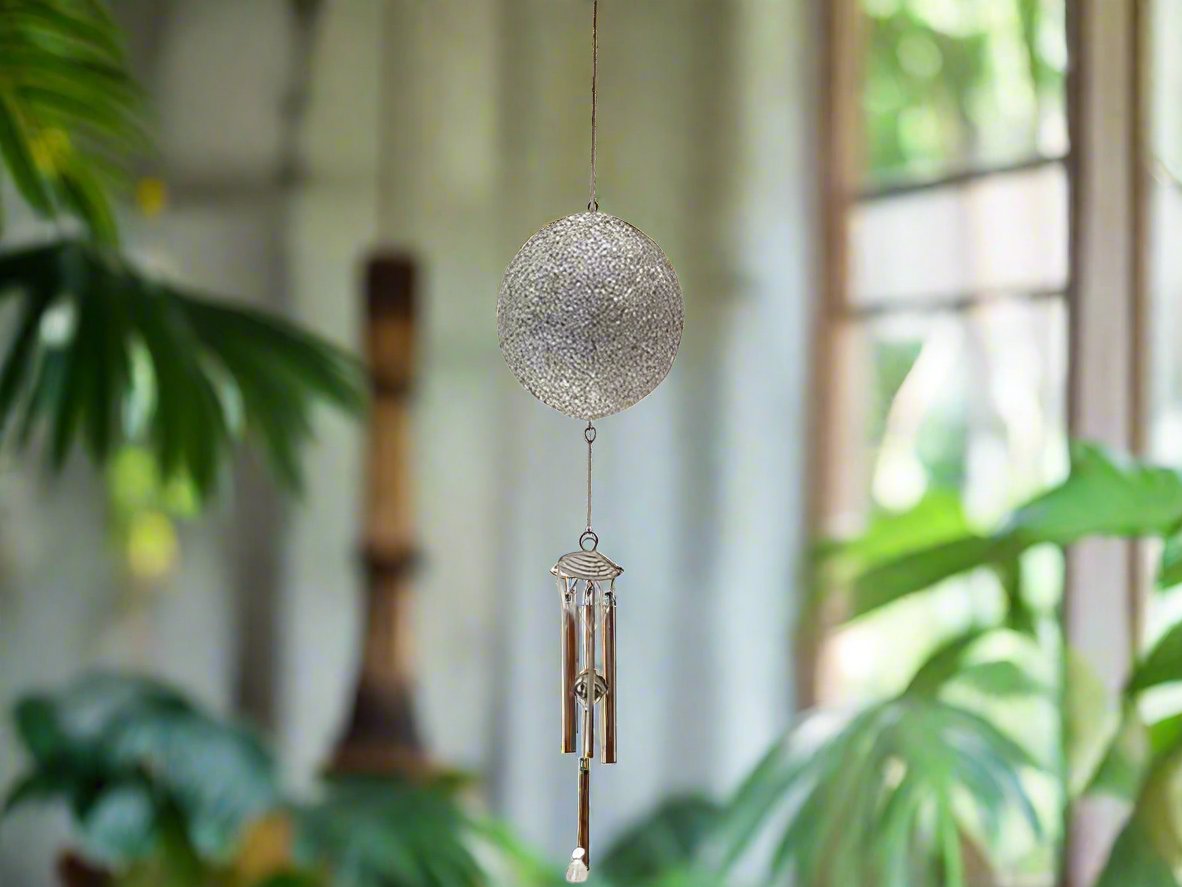 SILVER BALL WINDCHIME-84CM
