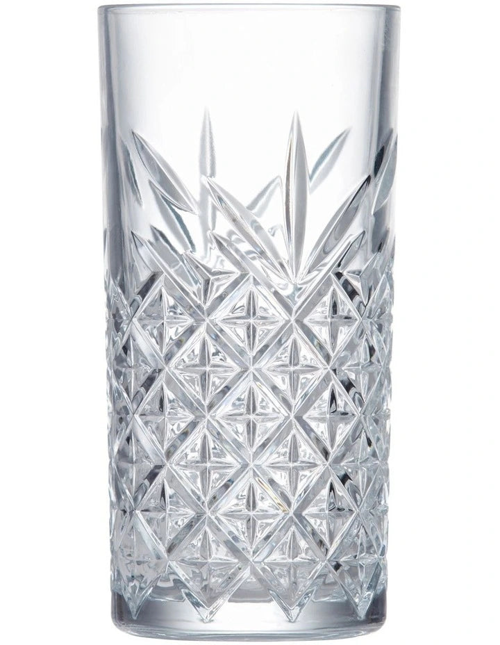Crystal glass with geometric cut patterns 