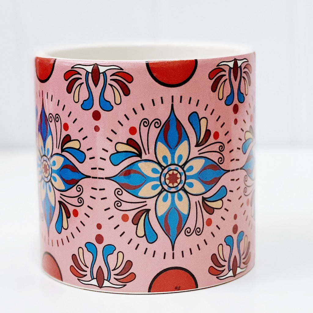 Our gorgeous Large Nyla Pots create a unique style with bold shapes and bright shades of blues, reds and browns - Style B - Drainage hole and plug perfect for indoor and outdoor use - Available in 6 styles Measures: 13.5x13.5x12.cm - Ceramic | Bliss Gifts & Homewares | Unit 8, 259 Princes Hwy Ulladulla | South Coast NSW | Online Retail Gift & Homeware Shopping | 0427795959, 44541523