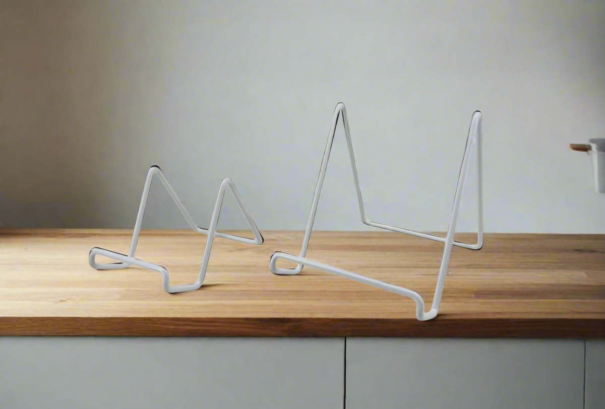 White Plate Display Stand