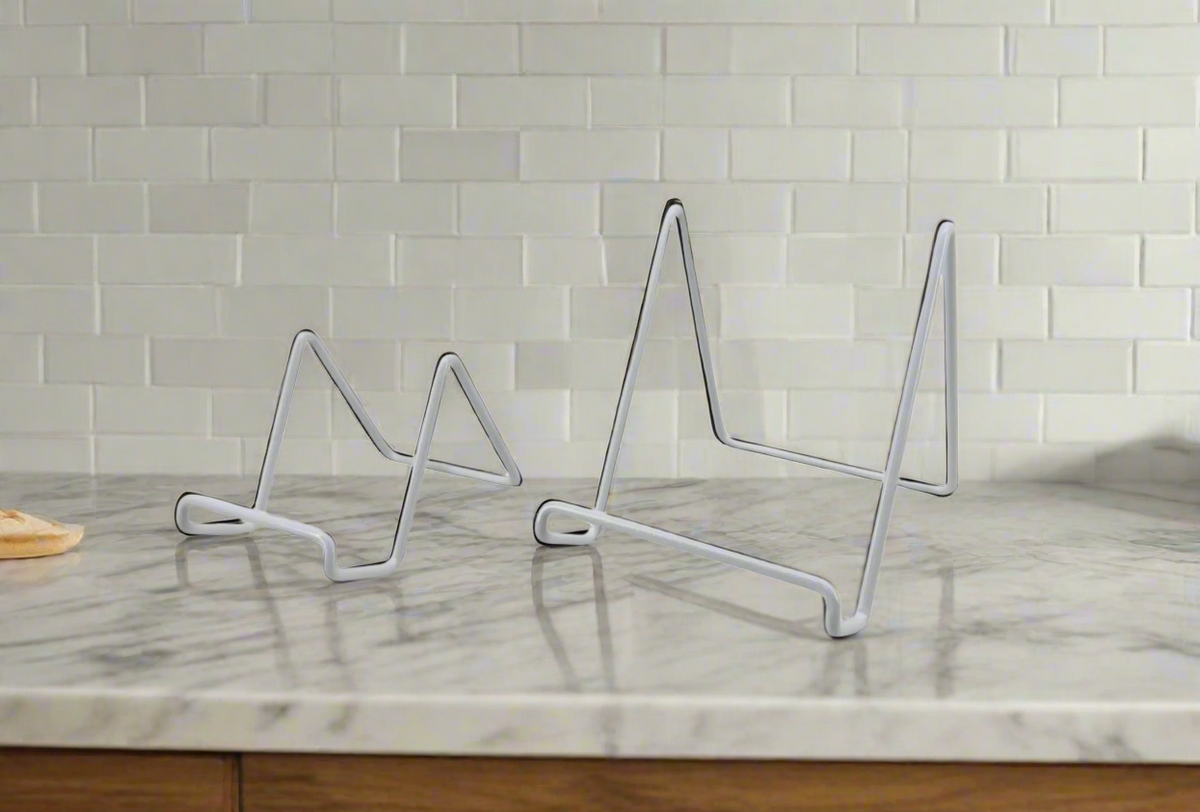 Angled White Metal Plate Stand