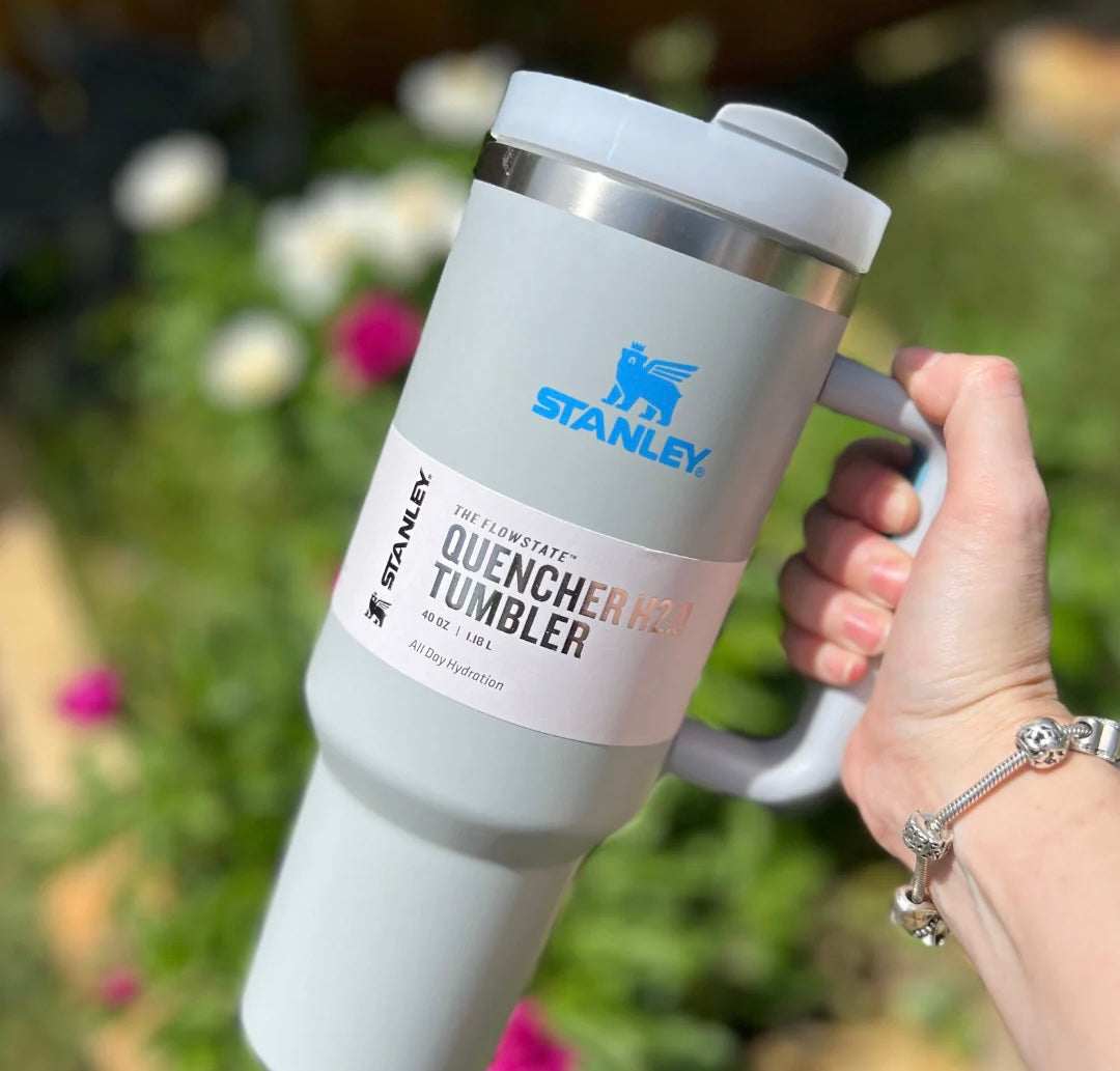 Stanley Quencher H2.0 FlowState Tumbler 40oz - fog