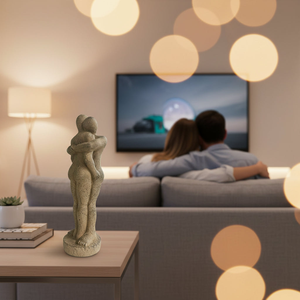 Modern Couple Figurine Decorative Sculpture for Living Room Display