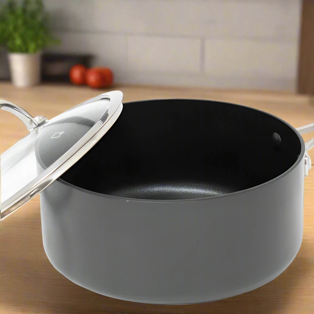 Diamond Lite Saucepan With Lid