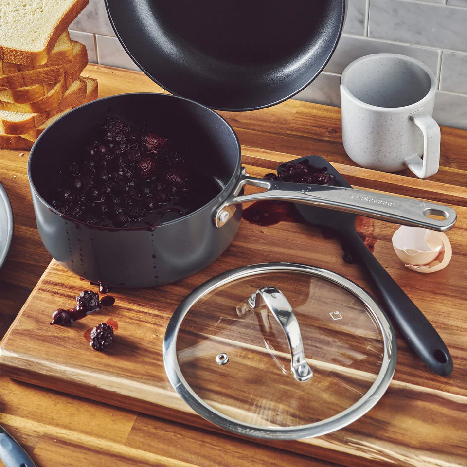 salt&pepper Re-lite Stock Pot with Glass Lid 24cm