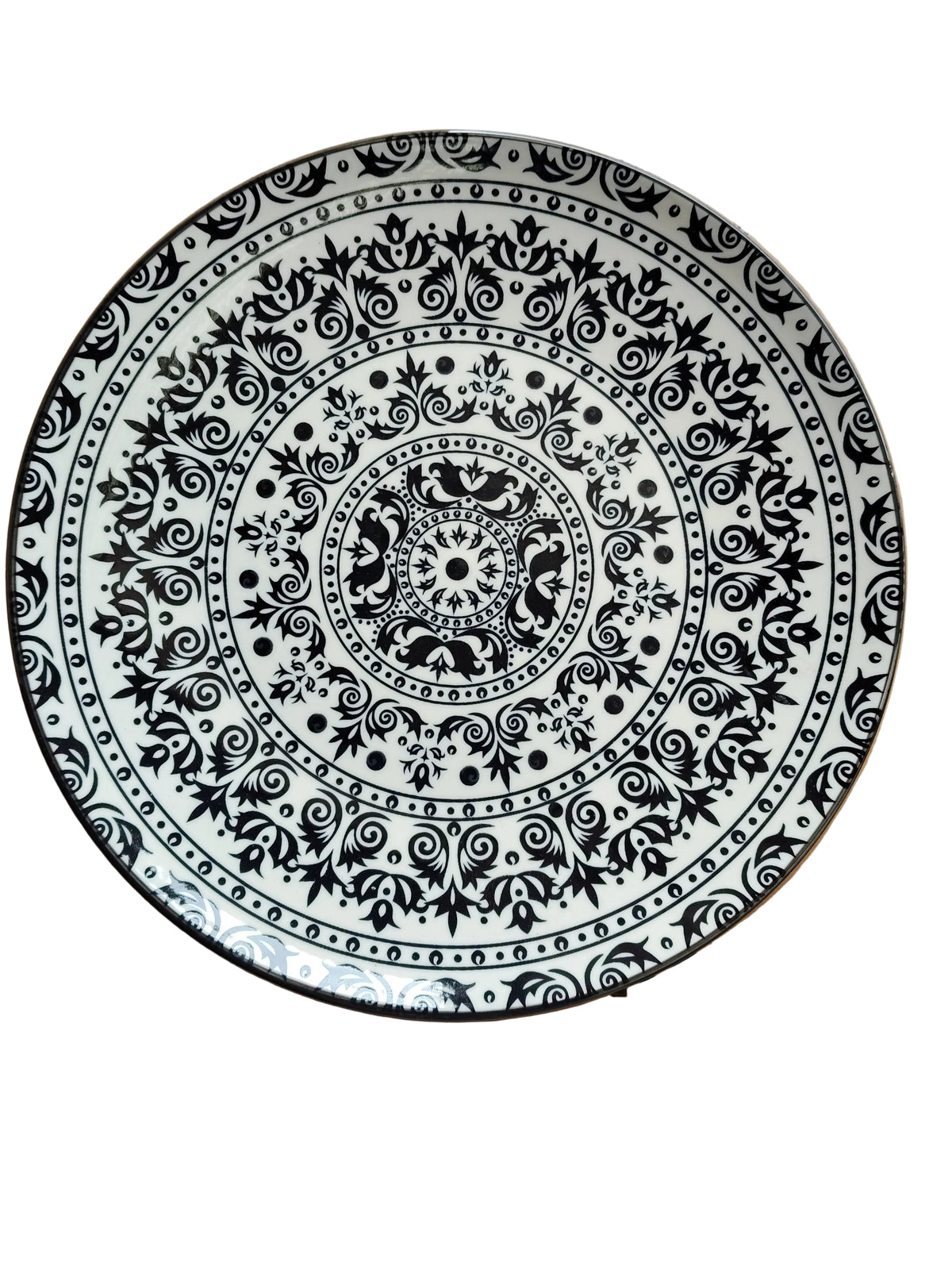 Stylish Moroccan dining plate for contemporary home décor