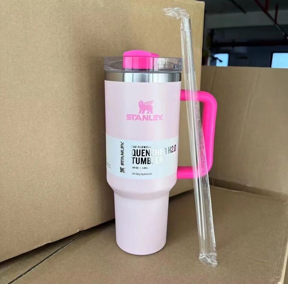 Flamingo Pink  - Winter Stanley Quencher H2.0 Flow State Tumbler 40oz Cup