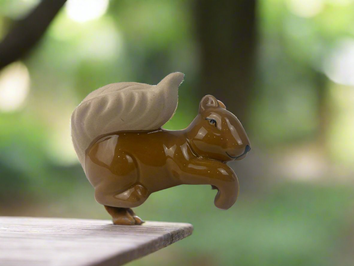squirrel planter pot Squirrel Pot Planter Sitter