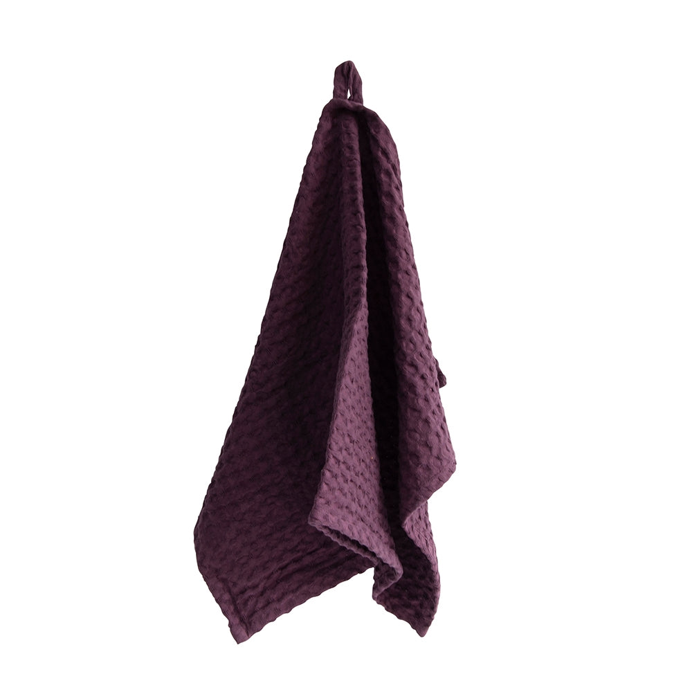 Bring style and colour to your cooking with the Arlo Waffle Tea Towel. Featuring waffle textured detailing this 45x70cm merlot coloured cotton tea towel is perfect for drying dishes and wiping up spills.| Bliss Gifts &amp; Homewares | Unit 8, 259 Princes Hwy Ulladulla | South Coast NSW | Online Retail Gift &amp; Homeware Shopping | 0427795959, 44541523