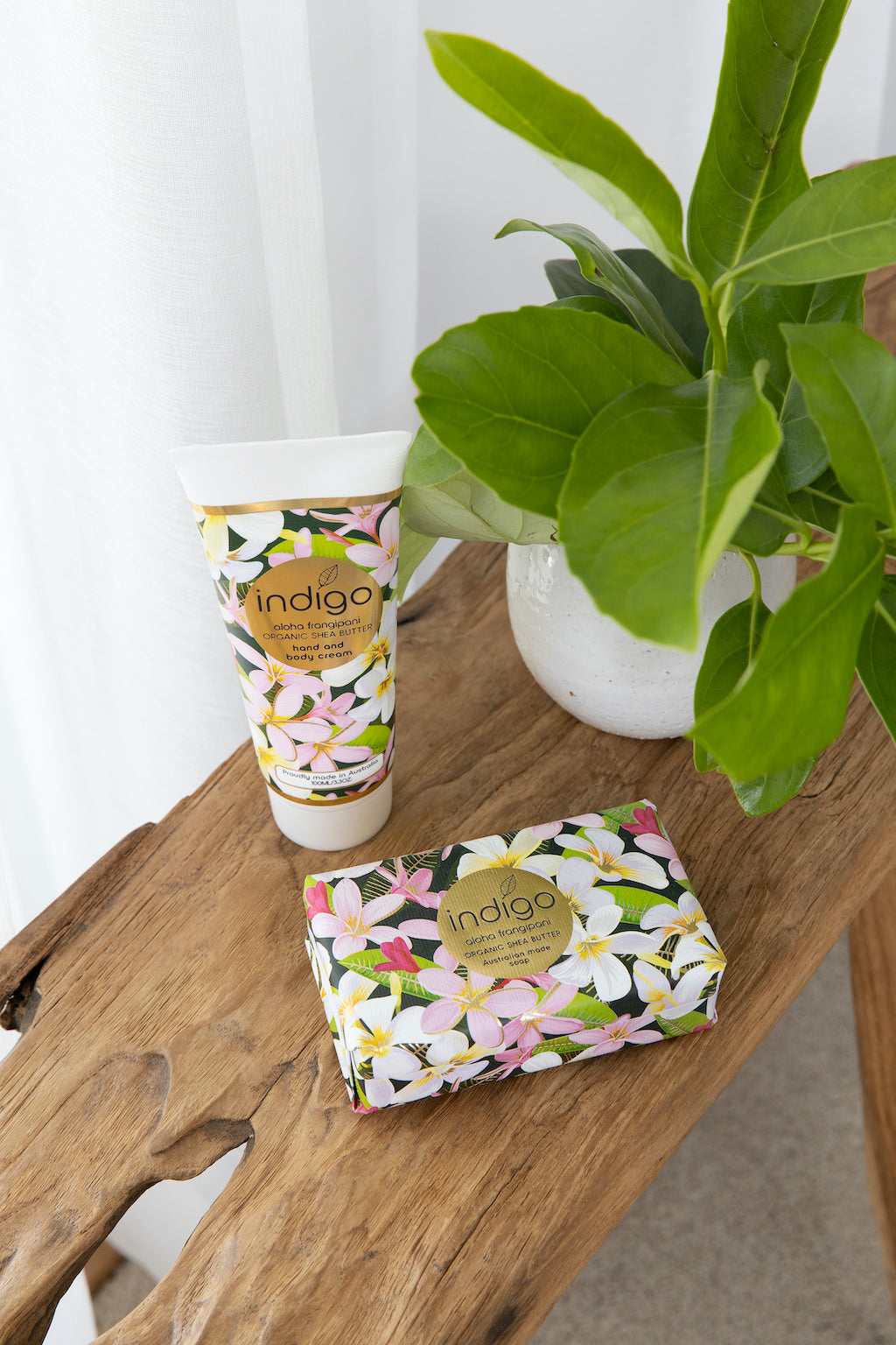 Organic Shea Butter Soap in Frangipani &amp; Pink Lily - Frangipani &amp; Palm Pattern - Our beautifully perfumed French Triple Milled body bar soaps are made in Australia with Certified Organic Shea Butter. 200 grams. Organic Shea Butter. Proudly Australian made.| Bliss Gifts &amp; Homewares | Unit 8, 259 Princes Hwy Ulladulla | South Coast NSW | Online Retail Gift &amp; Homeware Shopping | 0427795959, 44541523