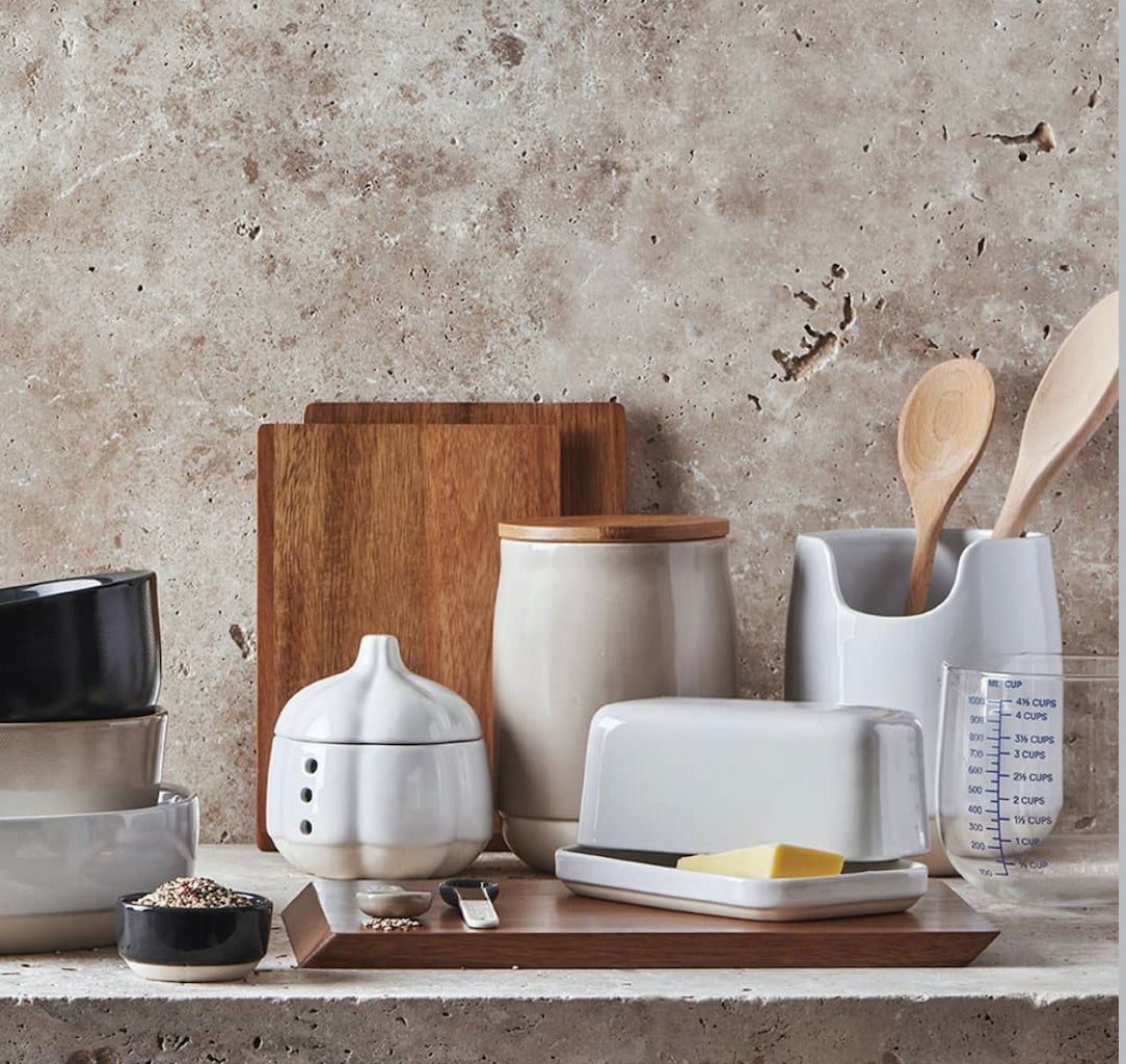 Beacon 4lt White Mixing Bowl - Salt&Pepper - 24x13cm - 4litre Made from durable stoneware - Fully glazed with a two-tone aesthetic - Dishwasher safe; Microwave safe |Bliss Gifts & Homewares - Unit 8, 259 Princes Hwy Ulladulla - Shop Online & In store - 0427795959, 44541523 - Australia wide shipping 