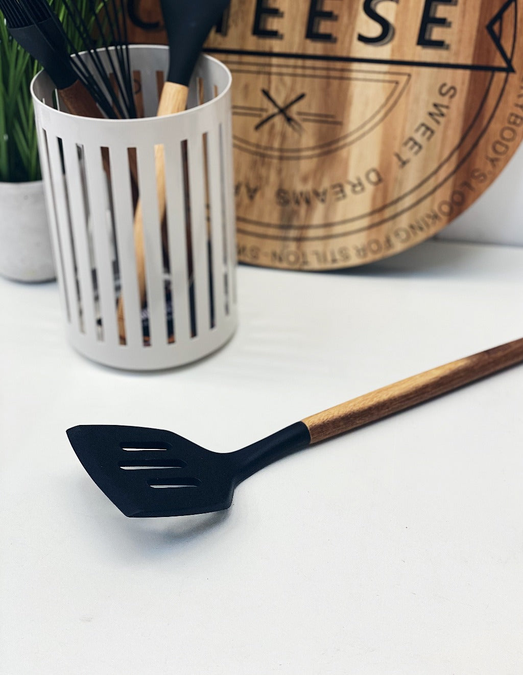 Bialetti St Clare Acacia Handle Silicone Ladle - Kitchen Utensils - black silicone head - heat resistant up to 500degrees - solid acacia handle |Bliss Gifts &amp; Homewares - Unit 8, 259 Princes Hwy Ulladulla - Shop Online &amp; In store - 0427795959, 44541523 - Australia wide shipping