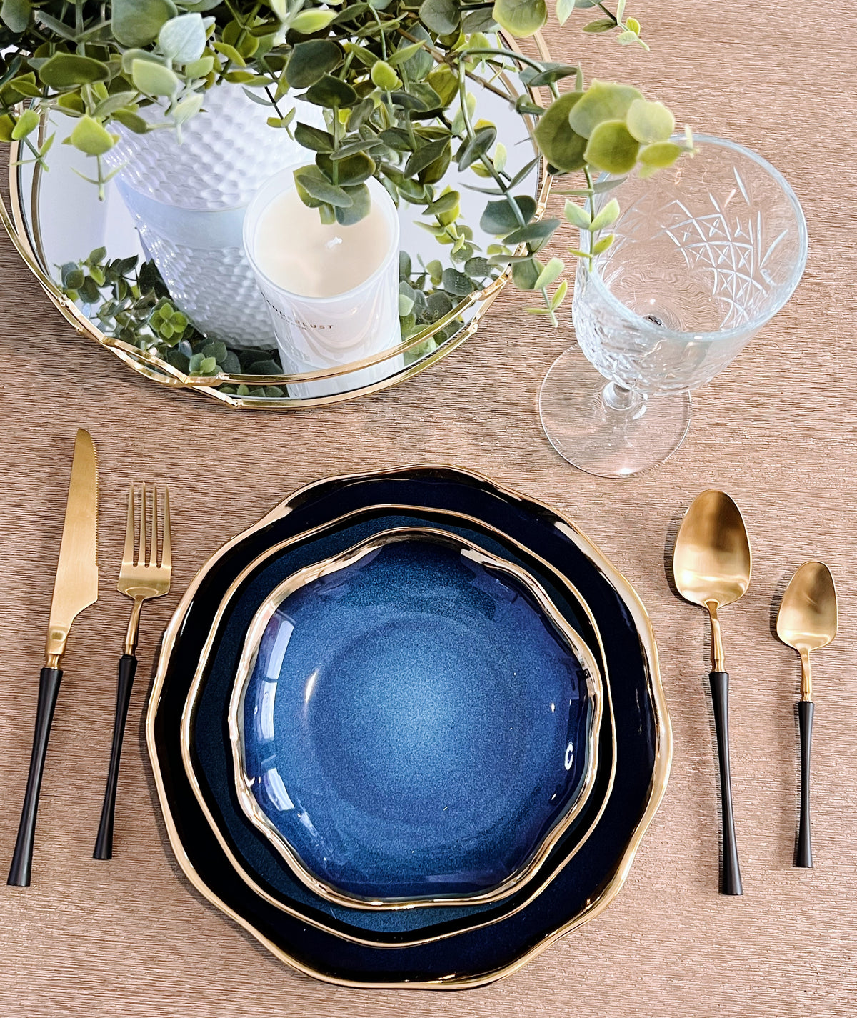 Camilla Black and Gold 4 Piece Cutlery Set