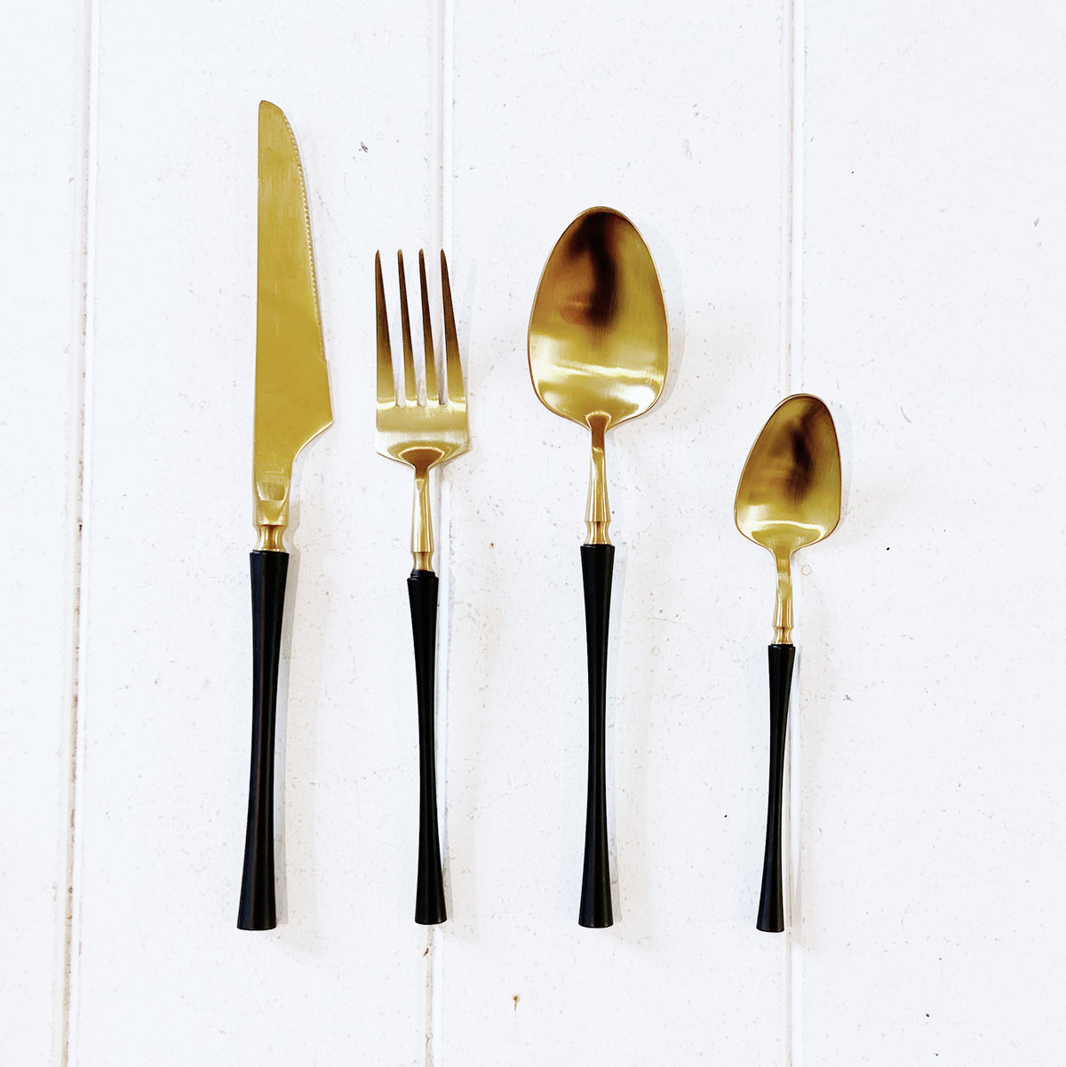 Camilla Black and Gold 4 Piece Cutlery Set