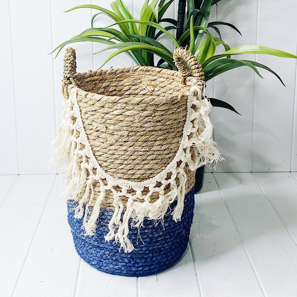 Coastal Fringe Basket