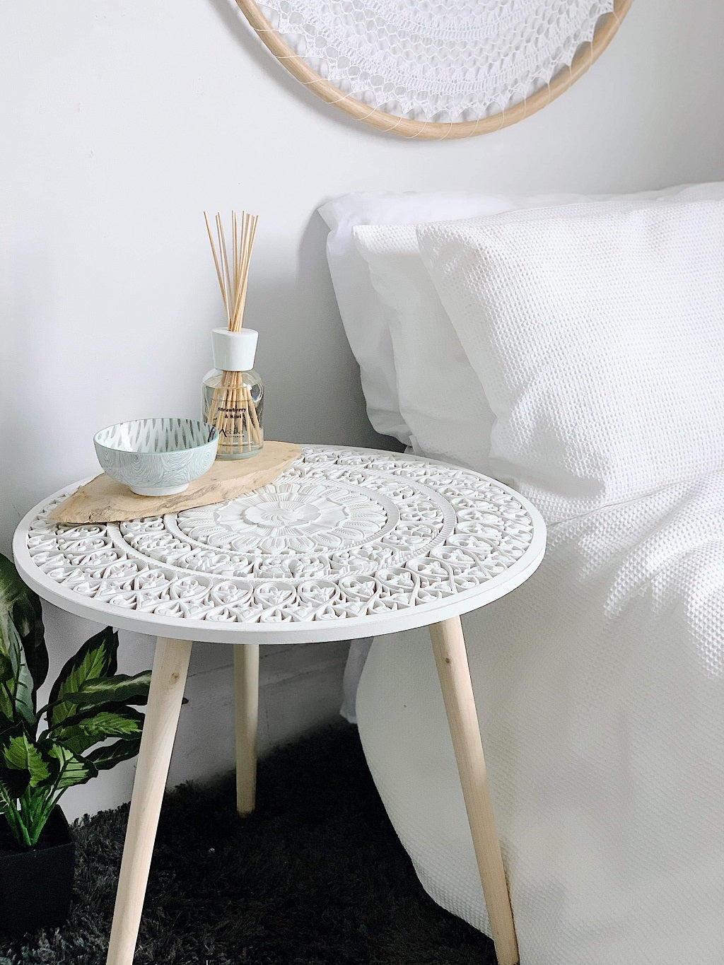 Add some Bohemian style to your home with our Flora Side Tables which come in a lace pattern with either a white or rose gold finish. Perfect as a bedside table, coffee table or as corner decor table. 60cm x 60cm x 57cm.| Bliss Gifts & Homewares | Unit 8, 259 Princes Hwy Ulladulla | South Coast NSW | Online Retail Gift & Homeware Shopping | 0427795959, 44541523