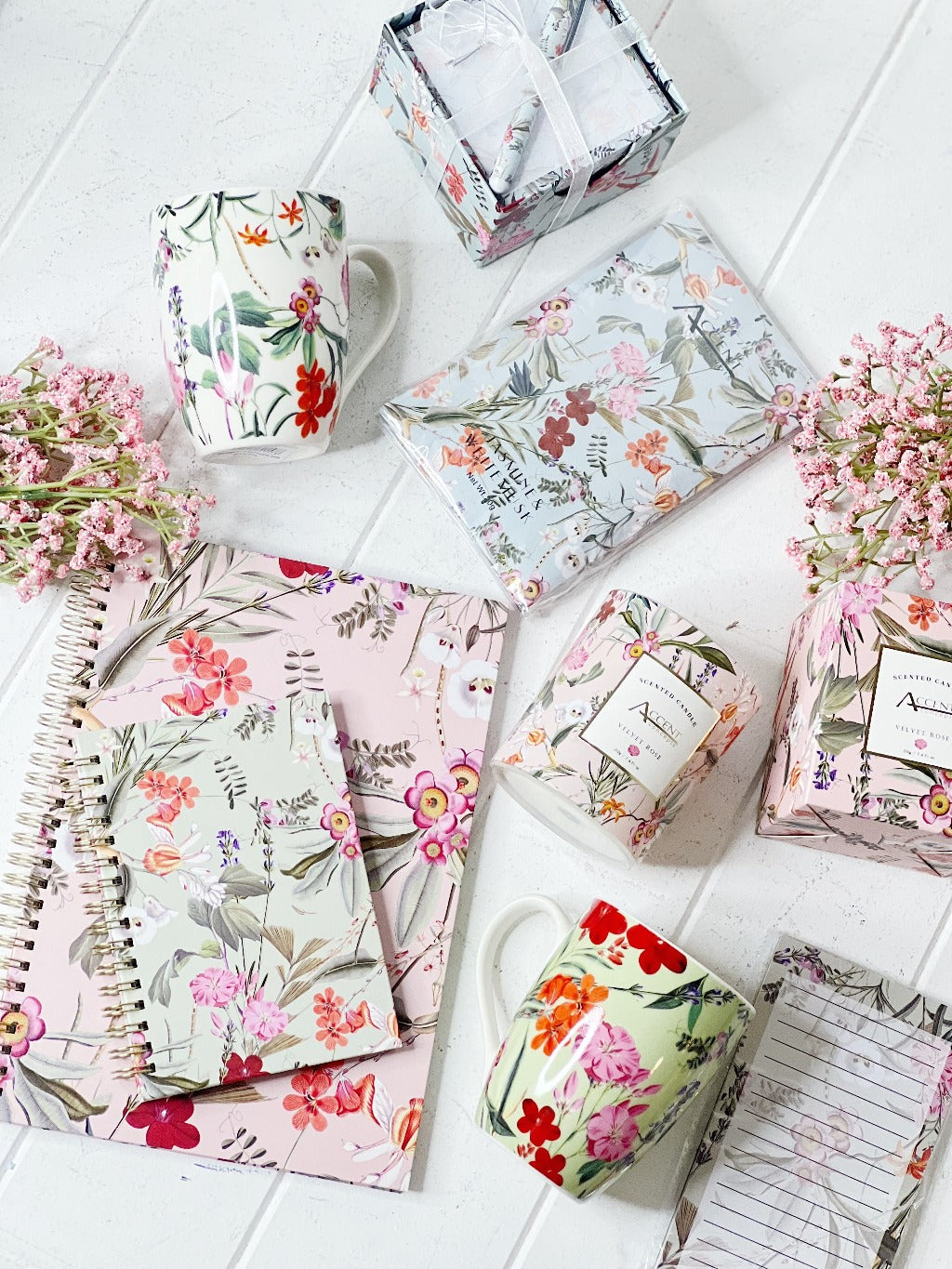 These gorgeous Floral Luxe Note Block with Pen are a perfect gift for your loved ones or for yourself. The perfect size to fit on your office desk or kitchen bench and the block comes in a container to keep it neat and tidy with a matching pen.| Bliss Gifts &amp; Homewares | Unit 8, 259 Princes Hwy Ulladulla | South Coast NSW | Online Retail Gift &amp; Homeware Shopping | 0427795959, 44541523