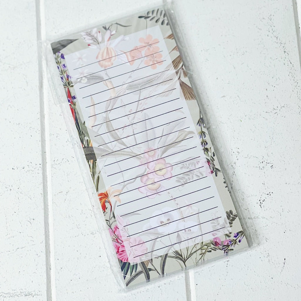 These gorgeous Floral Luxe Magnetic Note Pads are a perfect gift for your loved ones or for yourself. The magnetic backing allows you to magnet on surfaces such as our fridge for easy visibility for reminders and shopping lists.| Bliss Gifts &amp; Homewares | Unit 8, 259 Princes Hwy Ulladulla | South Coast NSW | Online Retail Gift &amp; Homeware Shopping | 0427795959, 44541523