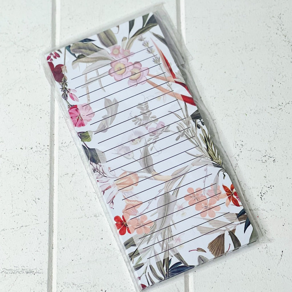 These gorgeous Floral Luxe Magnetic Note Pads are a perfect gift for your loved ones or for yourself. The magnetic backing allows you to magnet on surfaces such as our fridge for easy visibility for reminders and shopping lists.| Bliss Gifts &amp; Homewares | Unit 8, 259 Princes Hwy Ulladulla | South Coast NSW | Online Retail Gift &amp; Homeware Shopping | 0427795959, 44541523