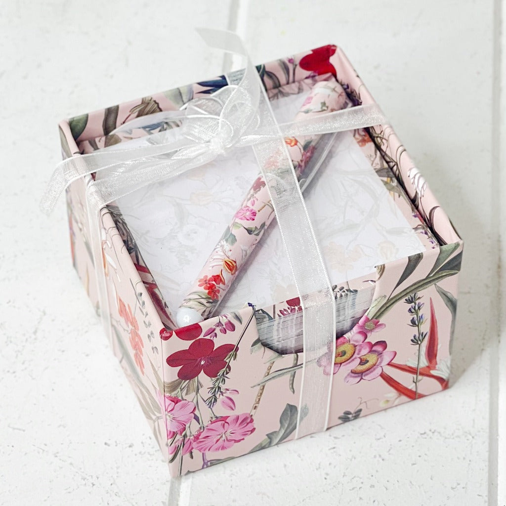 These gorgeous Floral Luxe Note Block with Pen are a perfect gift for your loved ones or for yourself. The perfect size to fit on your office desk or kitchen bench and the block comes in a container to keep it neat and tidy with a matching pen.| Bliss Gifts &amp; Homewares | Unit 8, 259 Princes Hwy Ulladulla | South Coast NSW | Online Retail Gift &amp; Homeware Shopping | 0427795959, 44541523