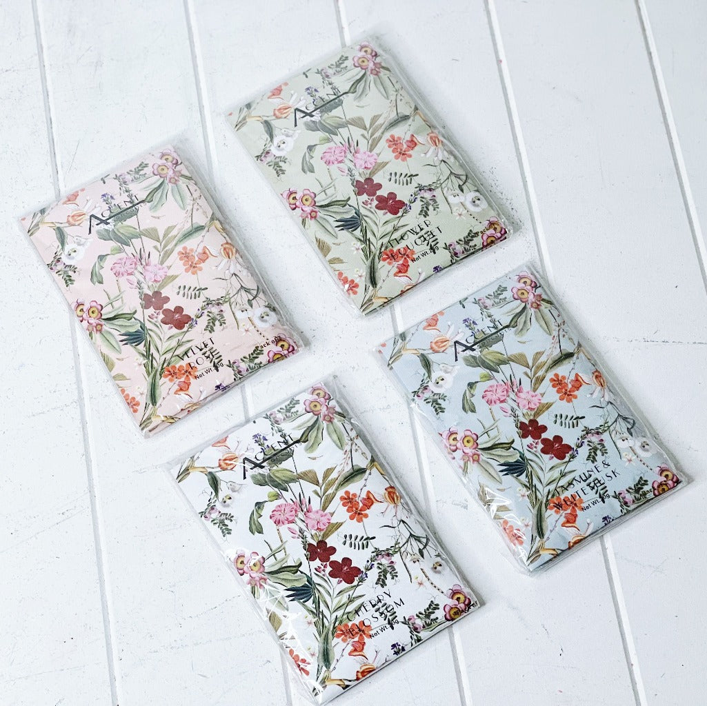 Our Floral Luxe Scented Sachets in a 2 pack are the perfect item for your wardrobe, drawers, car or office. These delicate and delightful sachets can simply be placed anywhere you like. Available in 4 scents: Lavender, Sandalwood &amp; Bergamot, Spring Lily, &amp; Charming Rose.| Bliss Gifts &amp; Homewares | Unit 8, 259 Princes Hwy Ulladulla | South Coast NSW | Online Retail Gift &amp; Homeware Shopping | 0427795959, 44541523