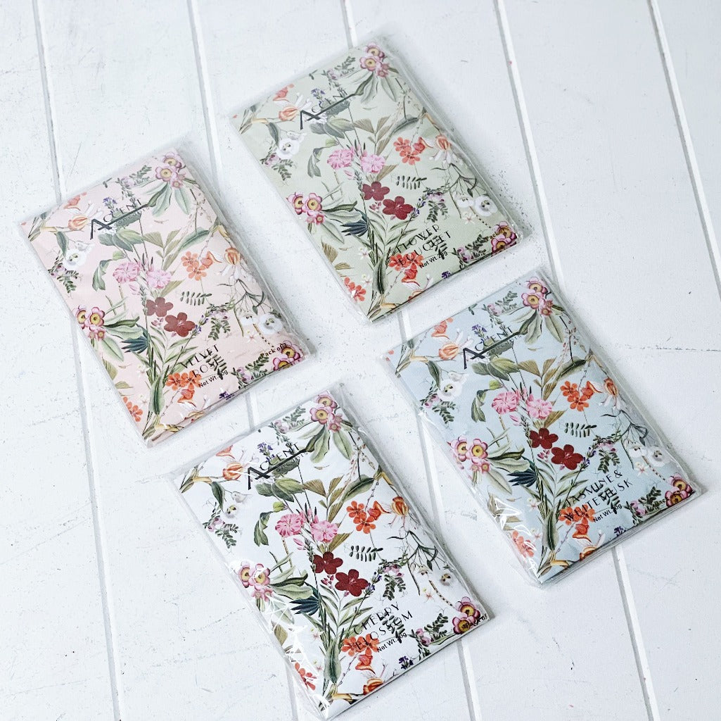 Our Floral Luxe Scented Sachets in a 2 pack are the perfect item for your wardrobe, drawers, car or office. These delicate and delightful sachets can simply be placed anywhere you like. Available in 4 scents: Lavender, Sandalwood & Bergamot, Spring Lily, & Charming Rose.| Bliss Gifts & Homewares | Unit 8, 259 Princes Hwy Ulladulla | South Coast NSW | Online Retail Gift & Homeware Shopping | 0427795959, 44541523