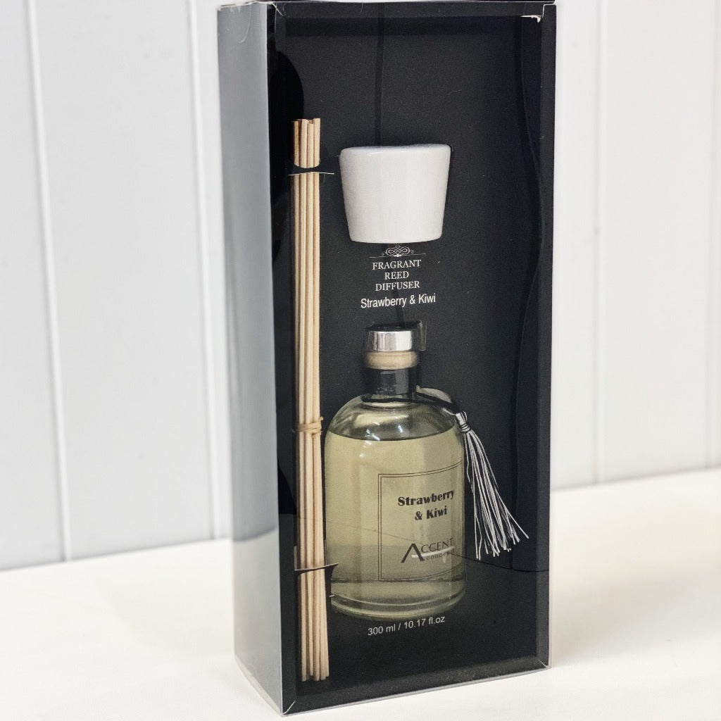Fragrant Reed Room Diffuser 300ml - Strawberry & Kiwi