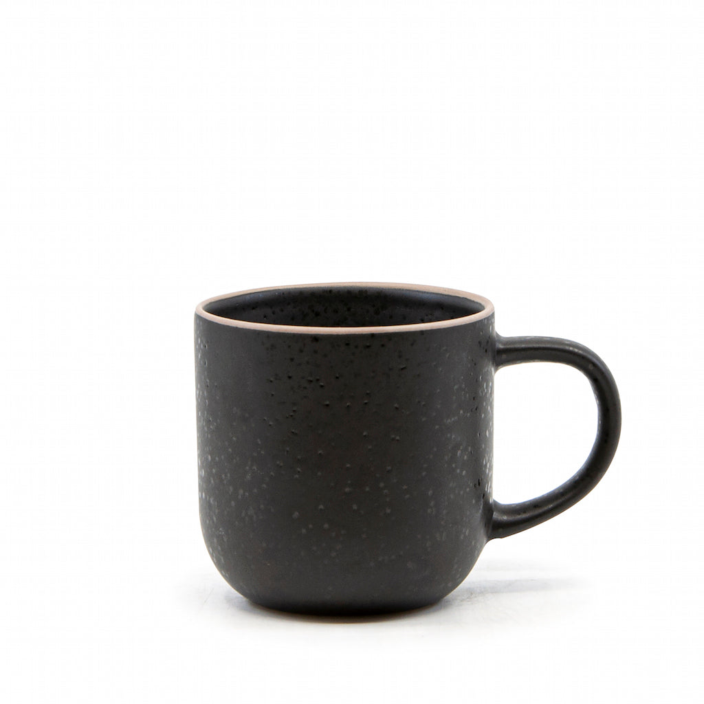 Ideal for everyday use is Salt&amp;Pepper&#39;s four-piece HANA mug set in Black, made from durable stoneware. Each 380ml mug has a simple yet modern shape with a slight speckle tone throughout and a bare rim.| Bliss Gifts &amp; Homewares | Unit 8, 259 Princes Hwy Ulladulla | South Coast NSW | Online Retail Gift &amp; Homeware Shopping | 0427795959, 44541523