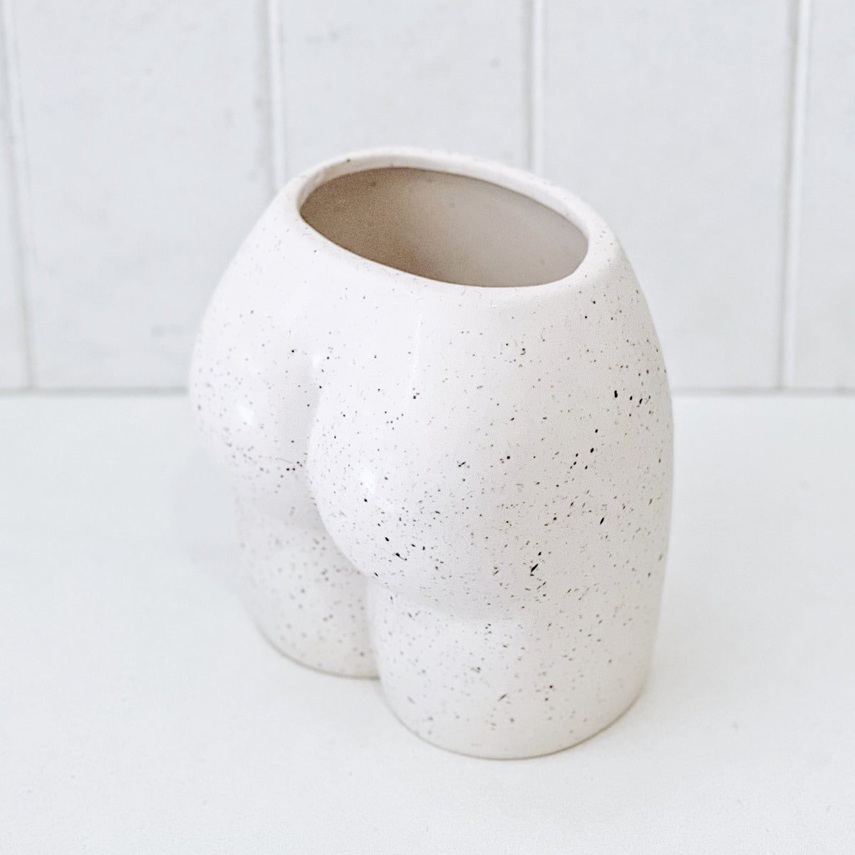 Embrace feminine curves and your love of greenery in your home or garden with our contemporary style Khloe Body Vase/Planter. Use as a pot or planter as it comes with a drainage hole and plug. 16.7x11.7x17cm. | Bliss Gifts &amp; Homewares | Unit 8, 259 Princes Hwy Ulladulla | South Coast NSW | Online Retail Gift &amp; Homeware Shopping | 0427795959, 44541523