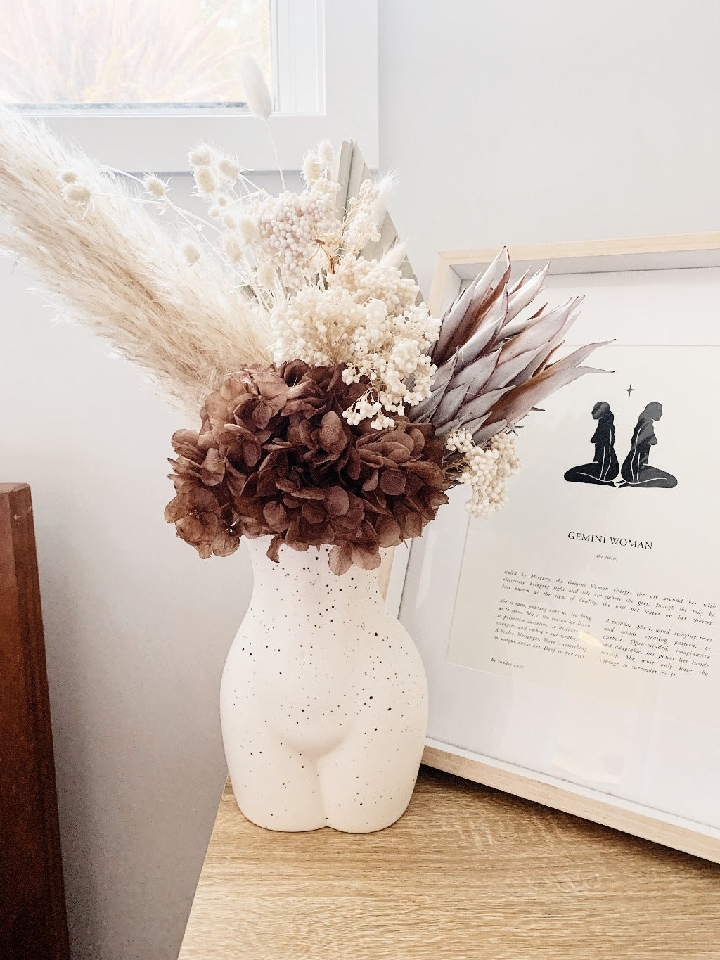 Embrace feminine curves and your love of greenery in your home or garden with our contemporary style Kim Body Vase/Planter. This on-trend vase could also be used for a pot or planter. Cement speckle look 13x9.7x21.5cm. Shop online. AfterPay available. Australia wide Shipping | Bliss Gifts &amp; Homewares - Unit 8, 259 Princes Hwy Ulladulla - 0427795959, 44541523