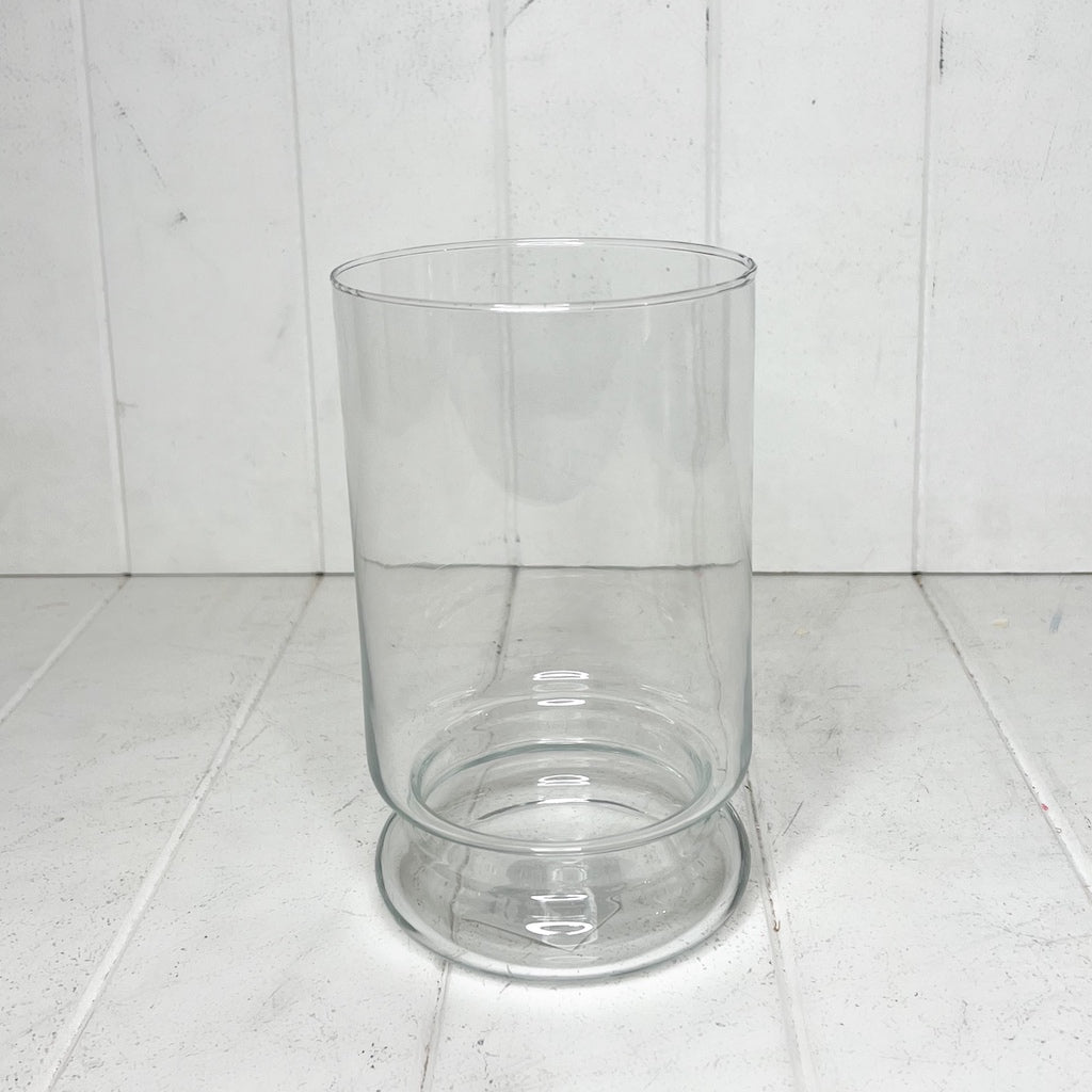 A classic design with a modern touch, the 12x20Hcm Madison Bulb Glass Vase will make a statement in your home. The Madison Bulb Glass Vase is made from glass and has a classic design with a modern touch.| Bliss Gifts & Homewares | Unit 8, 259 Princes Hwy Ulladulla | South Coast NSW | Online Retail Gift & Homeware Shopping | 0427795959, 44541523