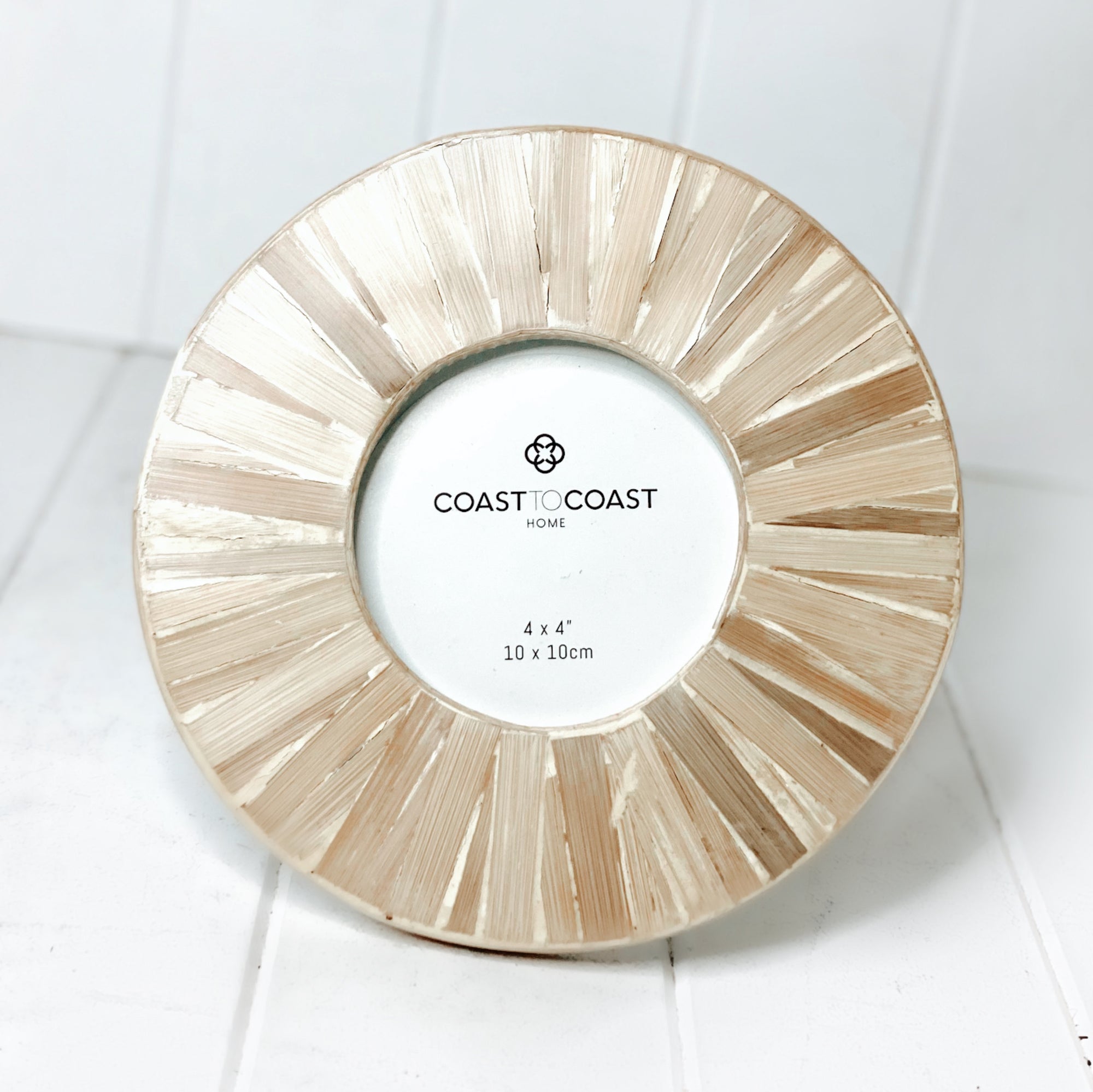 Relive your favourite memories by displaying them in our Nadi Bamboo Round Photo Frame. With the latest natural styling these elegant piece will add the personal layer to your space. 25cm diameter. Fits photo - 12.5 x 12.5cm.| Bliss Gifts & Homewares | Unit 8, 259 Princes Hwy Ulladulla | South Coast NSW | Online Retail Gift & Homeware Shopping | 0427795959, 44541523