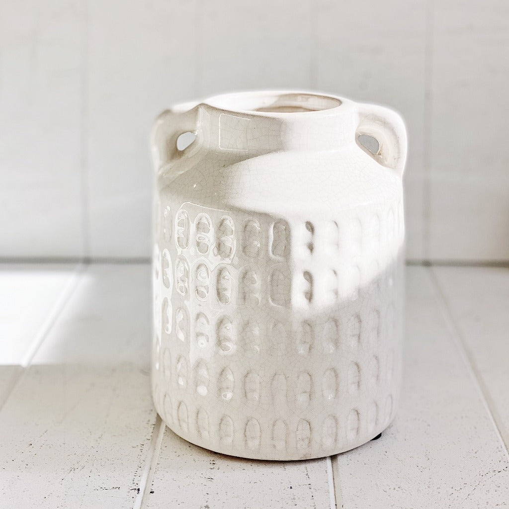 For a beautiful contemporary feel, our Nadine Ceramic Vase will do just that. With its natural colours and textures, it's perfect for your indoor living space. 15.5 x 14.5 x 19.5 cm. Ceramic.| Bliss Gifts & Homewares | Unit 8, 259 Princes Hwy Ulladulla | South Coast NSW | Online Retail Gift & Homeware Shopping | 0427795959, 44541523