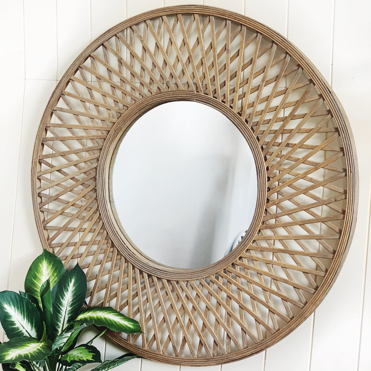 Mirrors - Rattan - Natural Oasis Round Rattan Mirror - 79cm |Bliss Gifts &amp; Homewares - Unit 8, 259 Princes Hwy Ulladulla - Shop Online &amp; In store - 0427795959, 44541523 - Australia wide shipping 