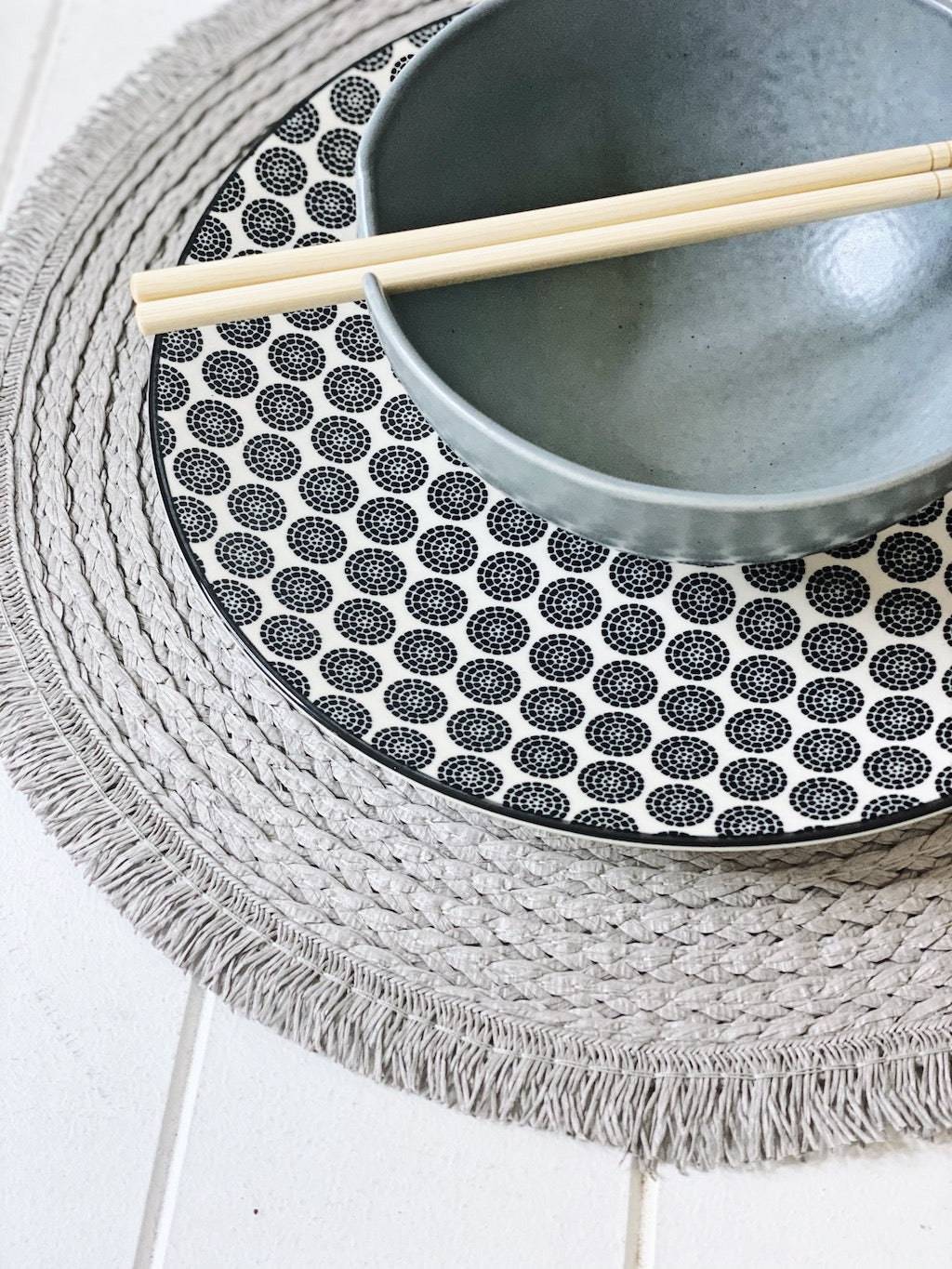 Add a fun boho vibe to your table setting with salt&pepper''s Piper Placemat in white, a part of salt&pepper''s Dine collection. Made from a 100% paper with unique fringing detailing.| Bliss Gifts & Homewares | Unit 8, 259 Princes Hwy Ulladulla | South Coast NSW | Online Retail Gift & Homeware Shopping | 0427795959, 44541523