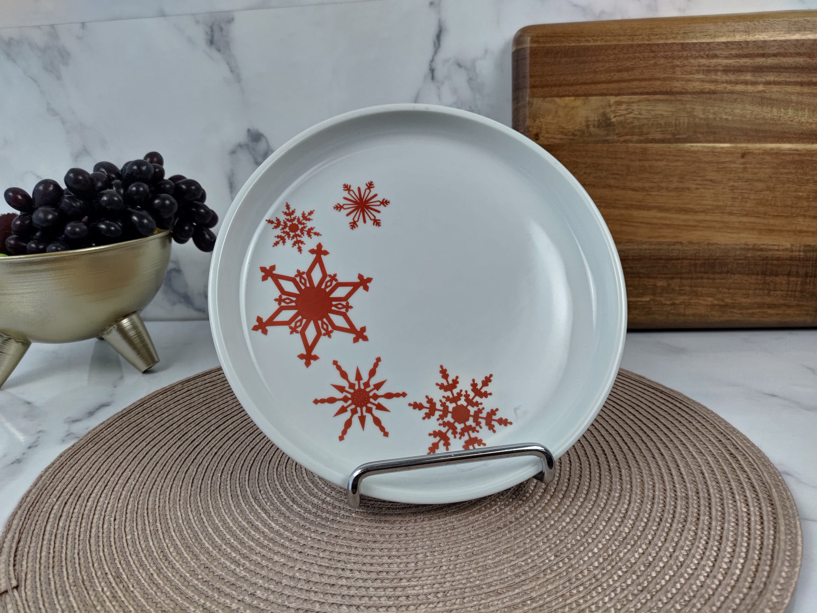 Christmas Lipped Round Platter - 22cm - BLISS Gifts & Homewares