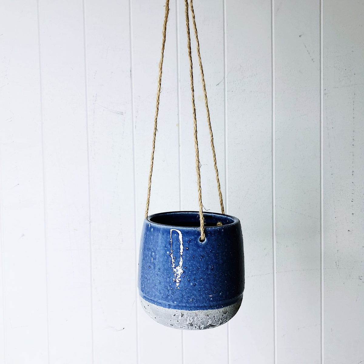Hanging Ceramic Plant Pot | Riviera Design | Home Decor