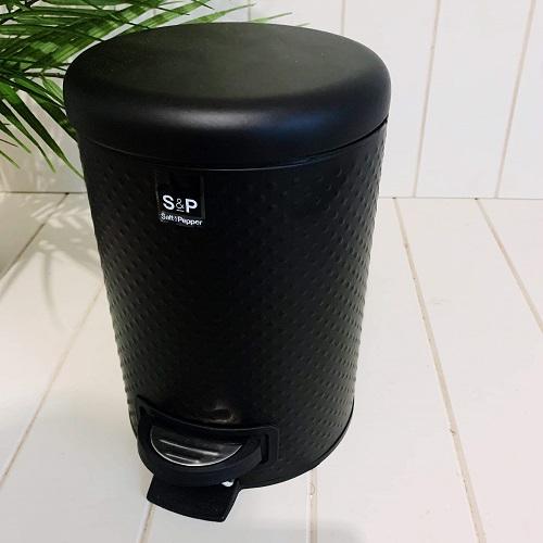 A must have for every bathroom, this 3 litre black bin in metal comes with an easy to use pedal and includes a removable inner bucket. highly durable metal. Matches the Spot toilet Brush &amp; Roll Holder Set.| Bliss Gifts &amp; Homewares | Unit 8, 259 Princes Hwy Ulladulla | South Coast NSW | Online Retail Gift &amp; Homeware Shopping | 0427795959, 44541523
