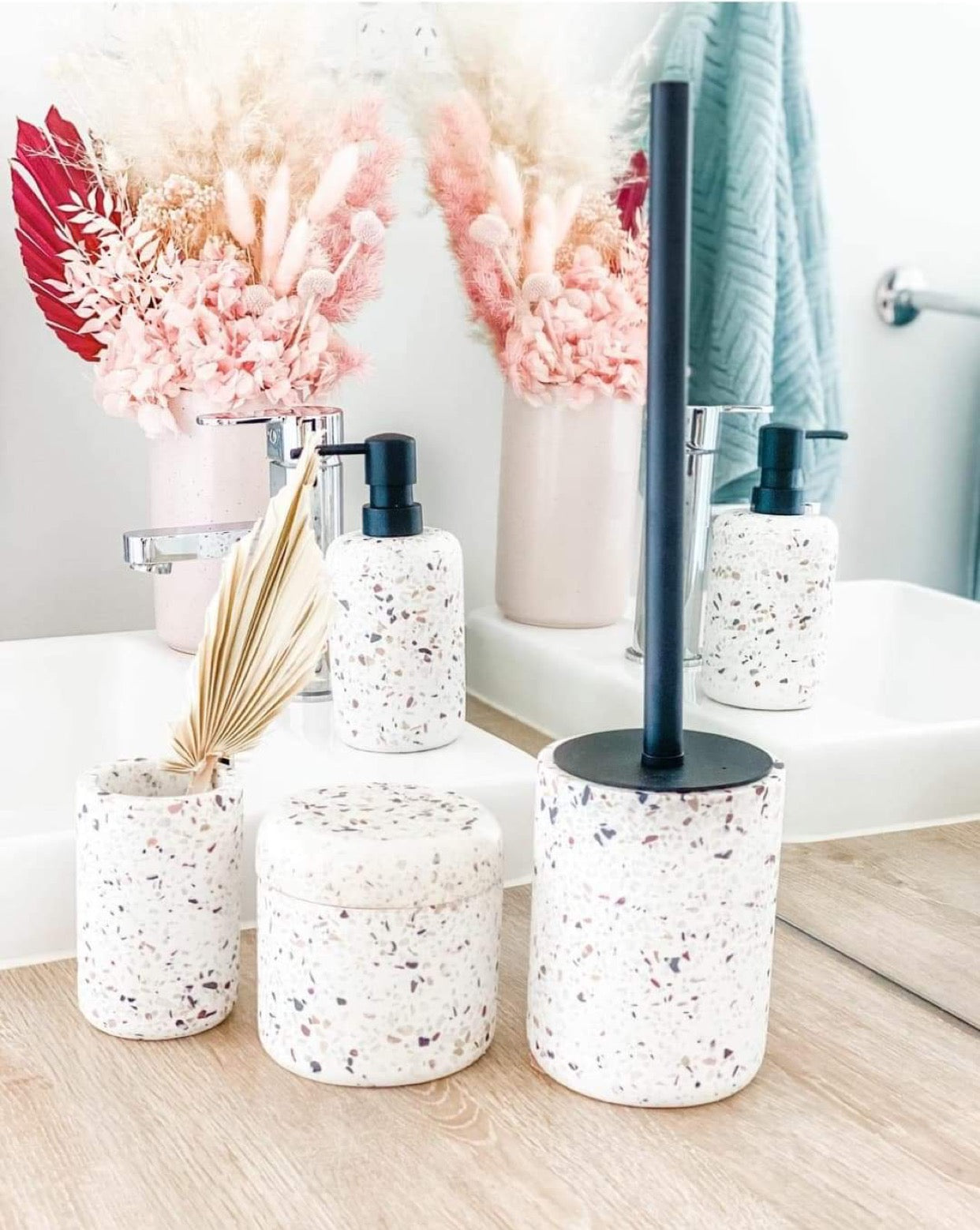 Venice White 185ml Soap Dispenser - Salt&Pepper - Made from durable resin in a delightfully sleek shape - features a matte finish with an on-trend terrazzo inlay |Bliss Gifts & Homewares - Unit 8, 259 Princes Hwy Ulladulla - Shop Online & In store - 0427795959, 44541523 - Australia wide shipping 