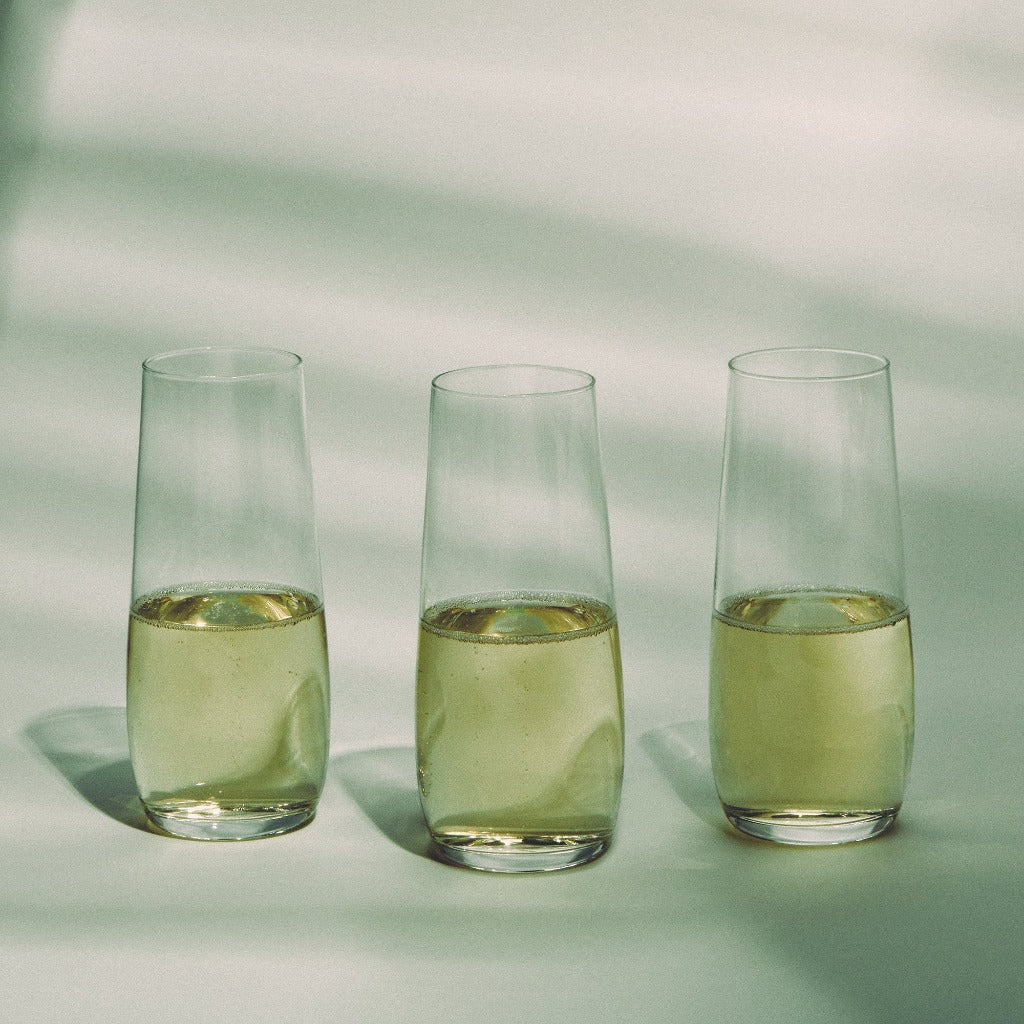 This eight-piece VINO VINO stemless flute set by Salt&Pepper promises the best of both worlds. These 290ml champagne flutes do away the traditional stem to create finely rimmed glassware to fit into most dishwashers. European glass; elegant fine rim; contemporary shape.| Bliss Gifts & Homewares | Unit 8, 259 Princes Hwy Ulladulla | South Coast NSW | Online Retail Gift & Homeware Shopping | 0427795959, 44541523