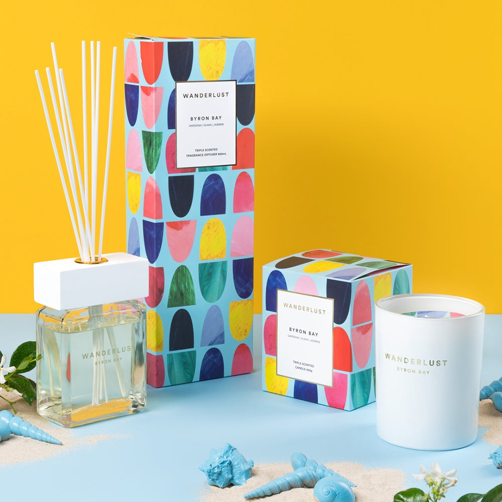 From Salt&Pepper's WANDERLUST collection is this colourfully packaged 425g BYRON BAY soy candle filled with a superbly fresh and coastal blend of gardenia, guava and jasmine. Enjoying a non-toxic and cotton-wicked burn-time of 30 hours.| Bliss Gifts & Homewares | Unit 8, 259 Princes Hwy Ulladulla | South Coast NSW | Online Retail Gift & Homeware Shopping | 0427795959, 44541523