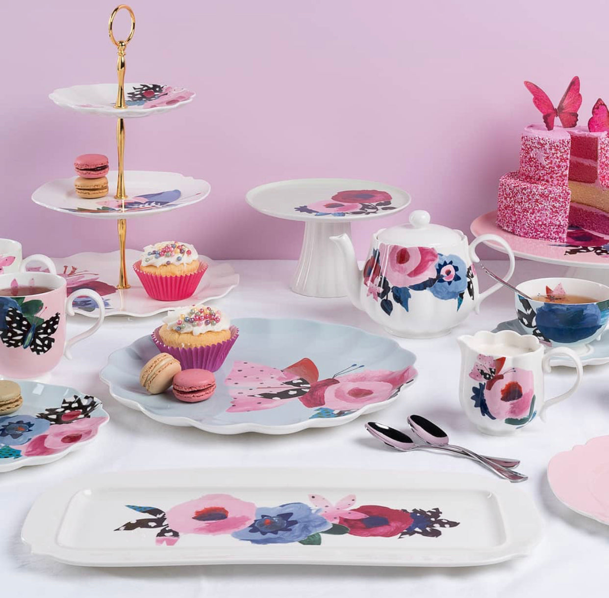 Allow the garden tea party to come to you with this WILLOW Plate in Rose. Complemented by a rose-hued background, this new bone china plate enjoys a stunning floral and butterfly decal with a scalloped design at the rim | Bliss Gifts & Homewares | Unit 8, 259 Princes Hwy Ulladulla | South Coast NSW | Online Retail Gift & Homeware Shopping | 0427795959, 44541523